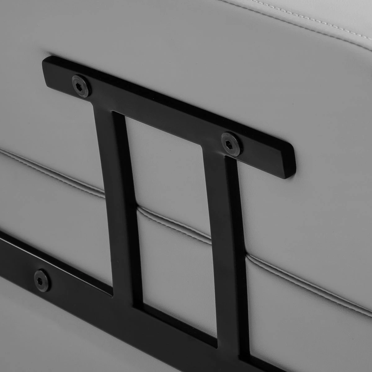 Gabbiano Porto-BM Hairdressing Chair Black & Grey(Gabbiano Porto Bm Hairdressing Chair Black Grey) 8 Gabbiano Porto-BM Hairdressing Chair Black & Grey(Gabbiano Porto Bm Hairdressing Chair Black Grey) - Image 6