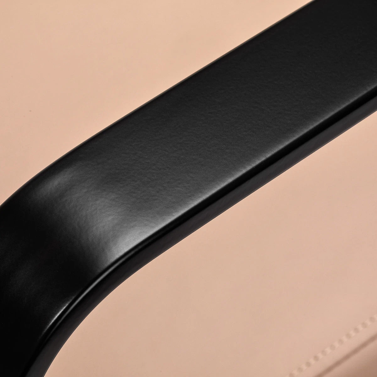 Gabbiano Porto-BM Hairdressing Chair Black & Beige(Gabbiano Porto Bm Hairdressing Chair Black Beige) 10 Gabbiano Porto-BM Hairdressing Chair Black & Beige(Gabbiano Porto Bm Hairdressing Chair Black Beige) - Image 8