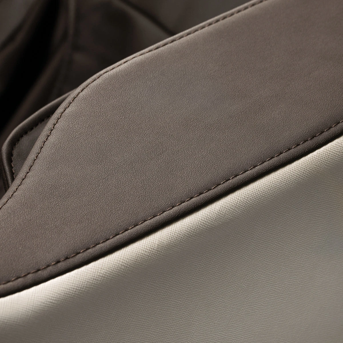 Sakura Comfort Plus 806 Massage Chair Brown(Sakura Comfort Plus 806 Massage Chair Brown) 10 Sakura Comfort Plus 806 Massage Chair Brown(Sakura Comfort Plus 806 Massage Chair Brown) - Image 8