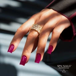 SPN Nails UV/LED Gel Polish 978 Sassy(Spn Nails Uv Led Gel Polish 978 Sassy) -Roxie Cosmetics Shop spn uv led hybrid gel nail polish 978 sassy red nails styling