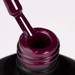 SPN Nails UV/LED Gel Polish 979 Bestie(Spn Nails Uv Led Gel Polish 979 Bestie) -Roxie Cosmetics Shop spn uv led hybrid gel nail polish 979 bestier red nail 8ml