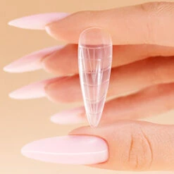 Victoria Vynn Perfect Shape Dual Forms Almond(Victoria Vynn Perfect Shape Dual Forms Almond) -Roxie Cosmetics Shop victoria vynn dueal form nail forms almond roxie cosmetics