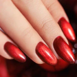 Victoria Vynn Gel Polish Color 429 Cherry Lady(Victoria Vynn Gel Polish Color 429 Cherry Lady) -Roxie Cosmetics Shop victoria vynn gel polish 429 cherry lady cat eye nail swatch roxie cosmetic