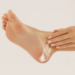 Pharm Foot Cracked Heel Protector Ointment With Ozone Oil SH.3(Pharm Foot Cracked Heel Protector Ointment With Ozone Oil Sh 3) 13 Pharm Foot Cracked Heel Protector Ointment With Ozone Oil SH.3(Pharm Foot Cracked Heel Protector Ointment With Ozone Oil Sh 3) -Roxie Cosmetics Shop victoria vynn pharm foot cracked heel protector ointment with ozone oil feet roxie cosmetics